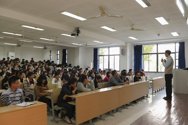 【suncitygroup太阳新城新生导航系列讲座】Learn to learn--suncitygroup太阳新城经理与14级员工亲密接触